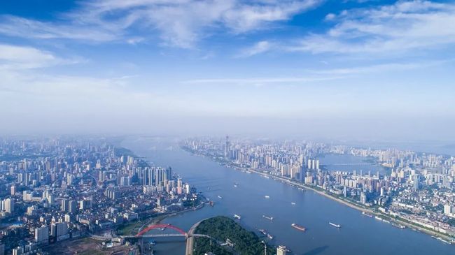 武汉深巷美食探秘，隐藏的味蕾秘境